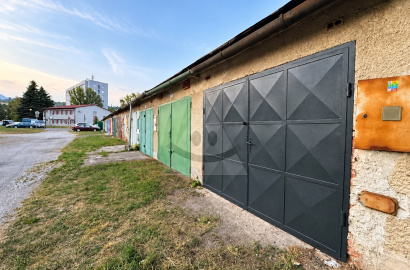Garáž na predaj – B. Bystrica, Jegorovova ulica | 20 m²